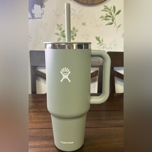 Hydro Flask 40 OZ All Around Travel Tumbler Thermo Cup - Color: Agave